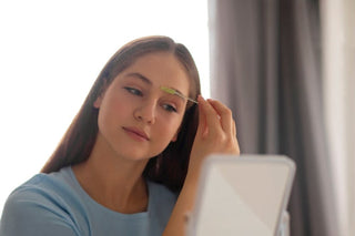 Professionals Track Evolving Preferences in Eyebrow Aesthetics