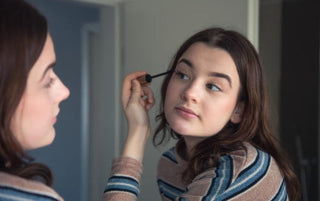 How to Compare Brow Products by Performance and Finish