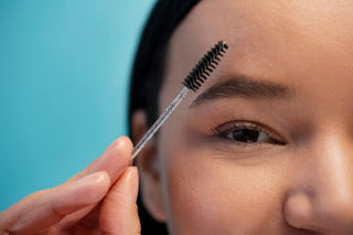 Professional Brow Gels: The Secret to Achieving Natural, Defined Brows